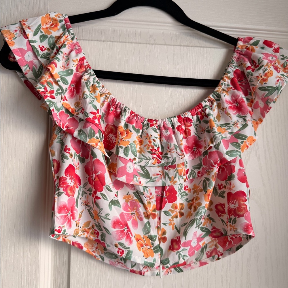 Pink Lily Floral Blouse with Ruffle Sleeves - Picture 4 of 5